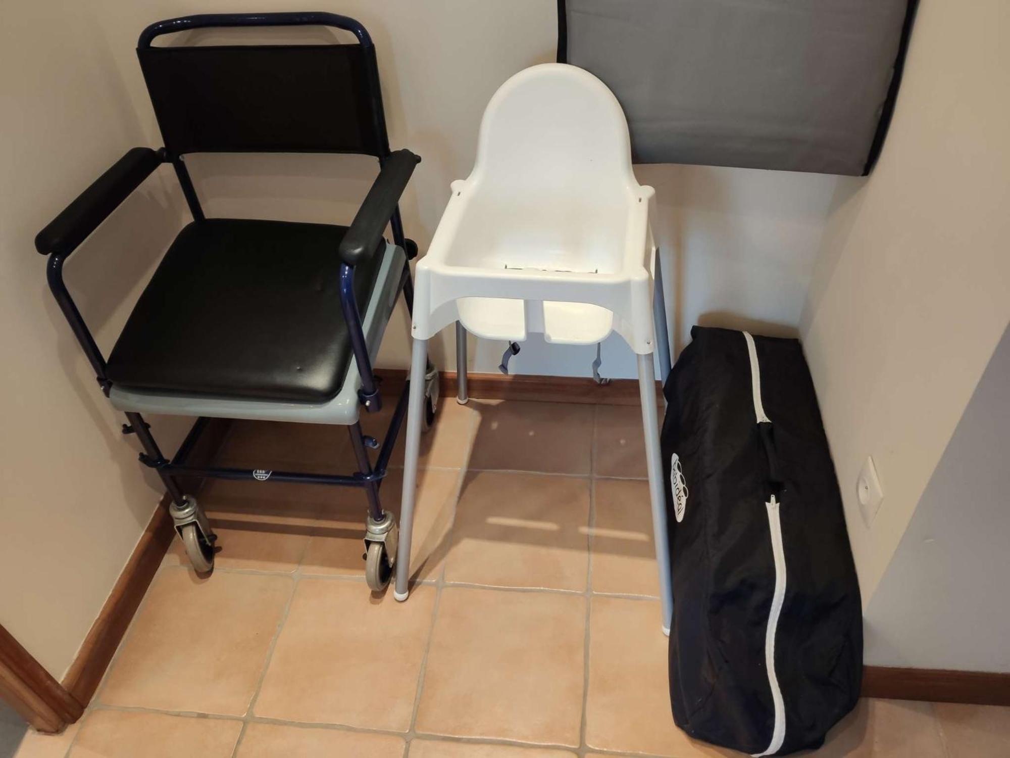 Gites Les Volets Rouges D'Allonnes Allonnes  Room photo